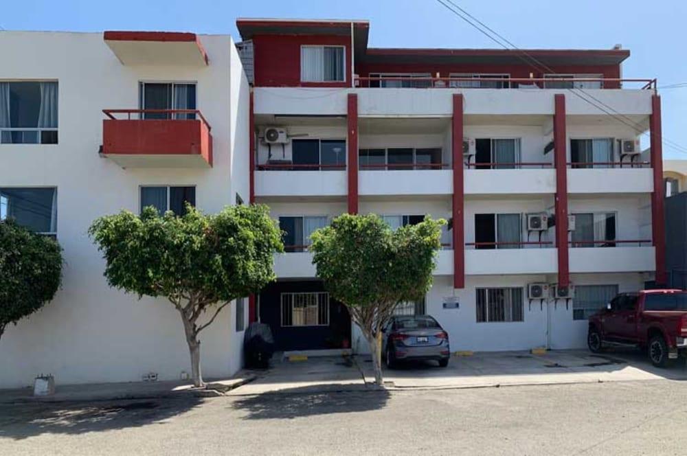 Hotel Posada Don Fernando Ensenada Exterior foto